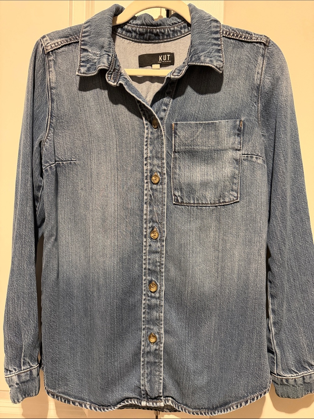 KUT FROM THE KLOTH Medium Blue Lyocell Denim Chambray Button Down Shirt Size XS